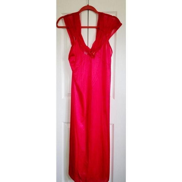 Cachet Lingerie M Long Satin & Lace Gown Negligee Red‎ Vintage Beaded 1980's - Picture 1 of 8